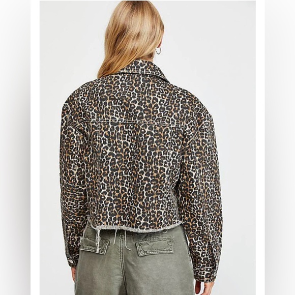 #283 Free People Cheetah Print Denim Jacket size XS - Picture 2 of 13